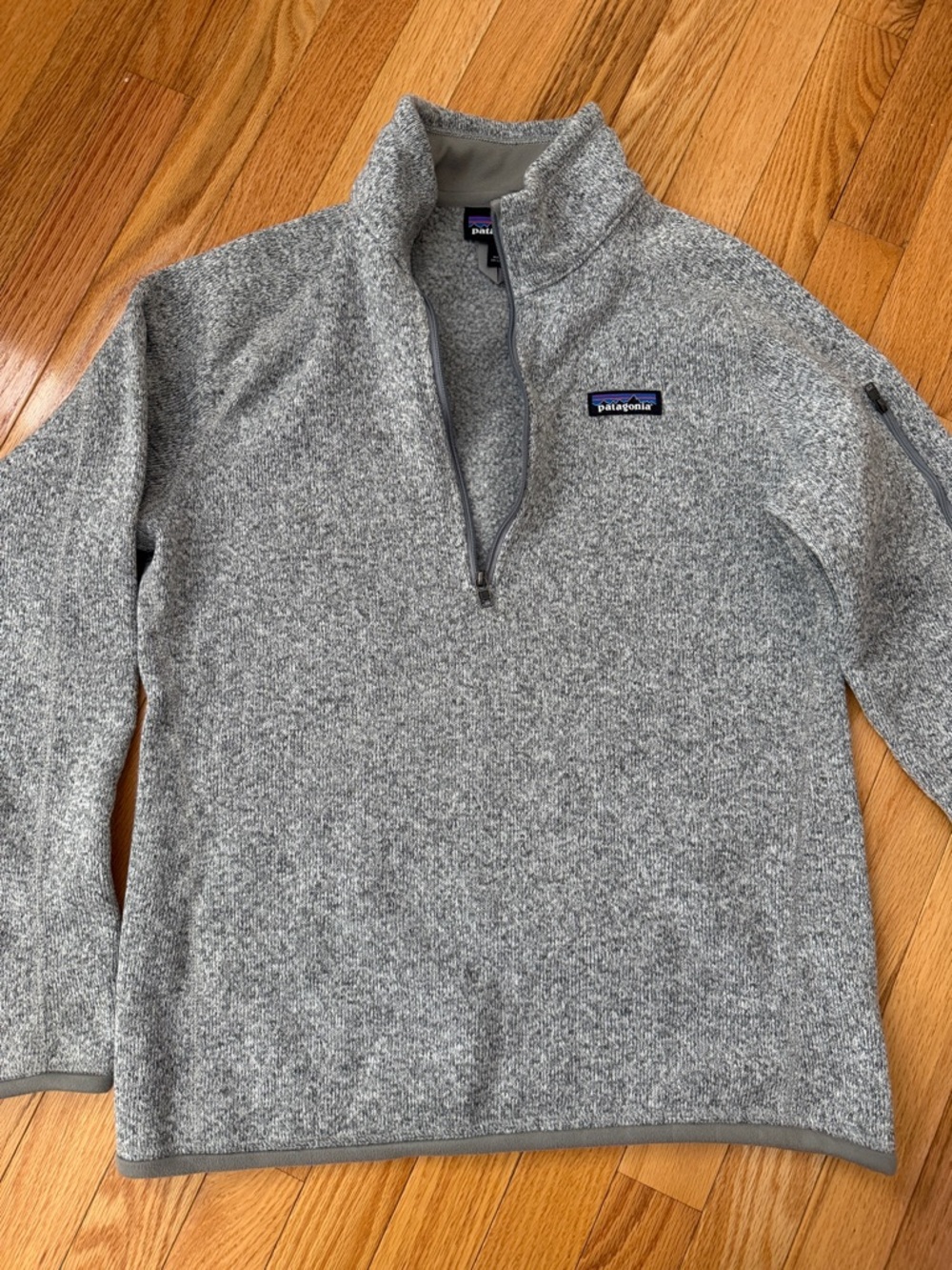 Patagonia Woman’s Gray Quarter-Zip Fleece Pullover